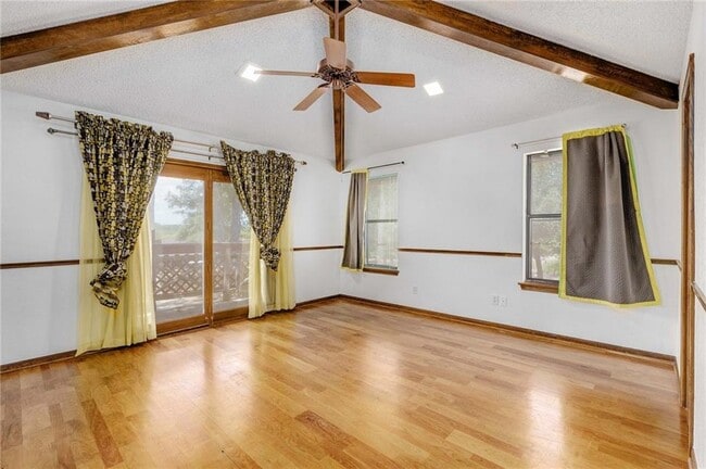 Building Photo - 301 Canvasback Dr
