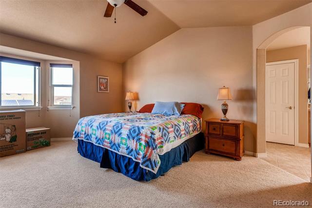 Building Photo - 13386 Kearney St