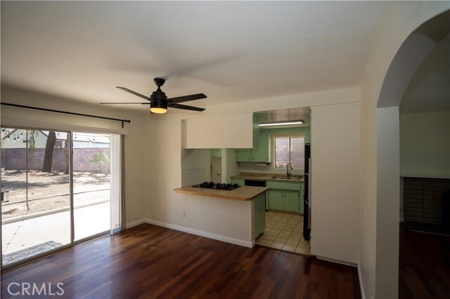 Building Photo - 10733 Mead Way