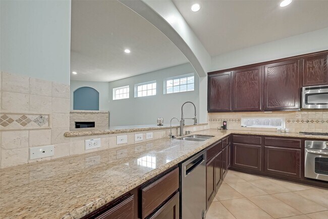 Building Photo - 24922 Florina Ranch Dr