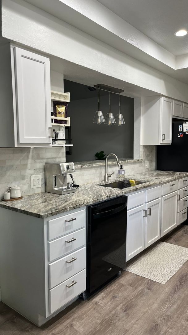 Building Photo - Spacious 4BR House in San Antonio