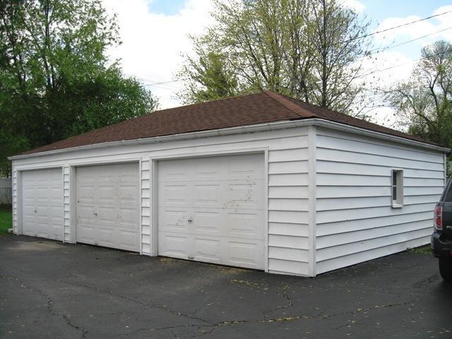 Building Photo - 4501 Grand Ave