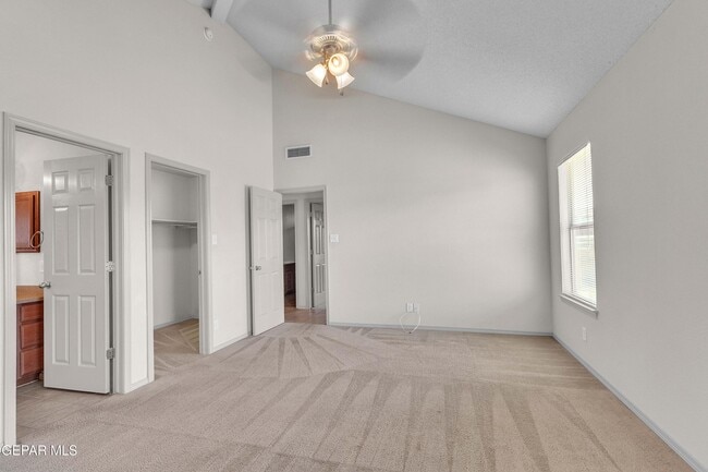 Building Photo - 11629 Ochre Bluff Ln