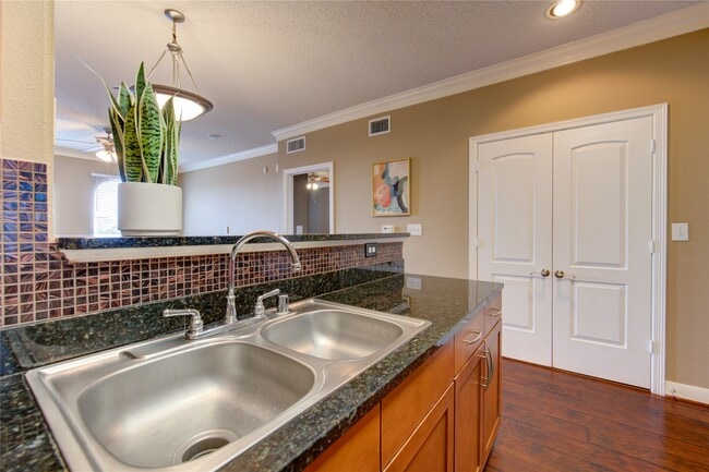 Building Photo - 2299 Lone Star Dr