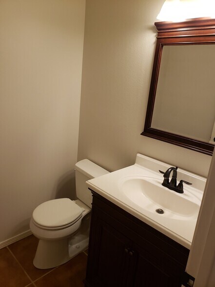 Building Photo - 3017 S Ladera Pl