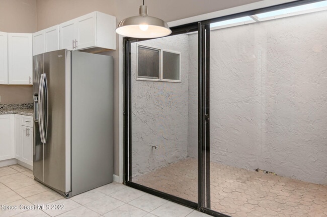 Building Photo - 382 Cypress Point Dr