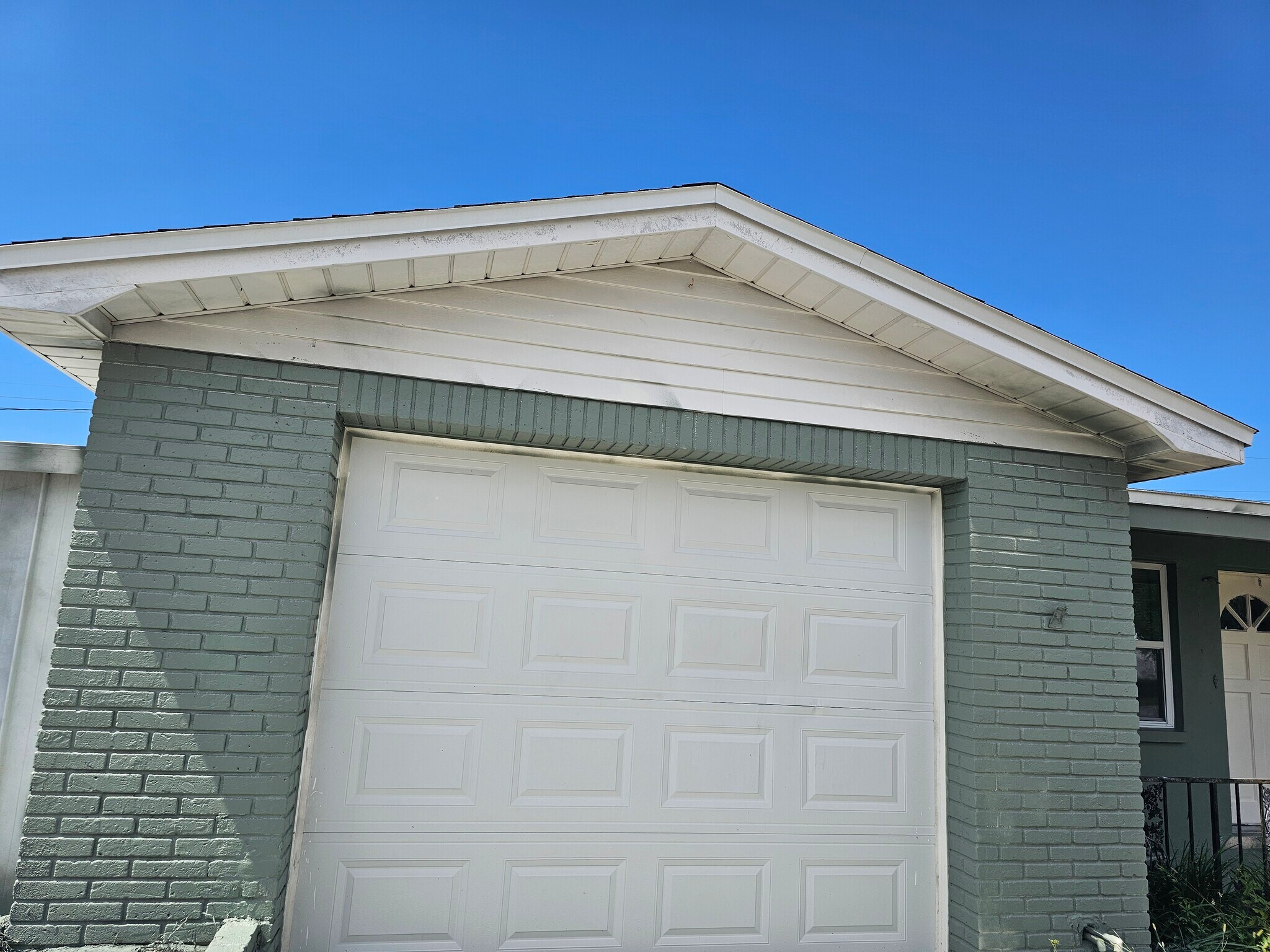 Building Photo - 1433 Brightwell Dr