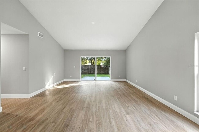 Building Photo - 427 Chicago Woods Cir