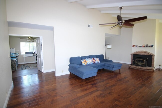 Building Photo - 16328 Bassett Ct