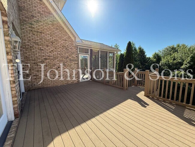 Building Photo - 5540 Brookberry Farm Rd