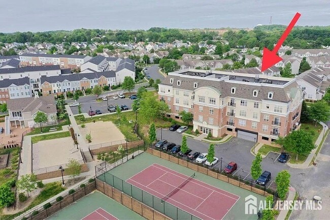 Building Photo - 6403 Fernandez Ct