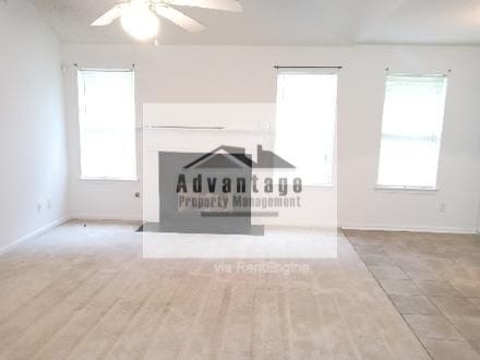 Building Photo - 636 Rayella Dr