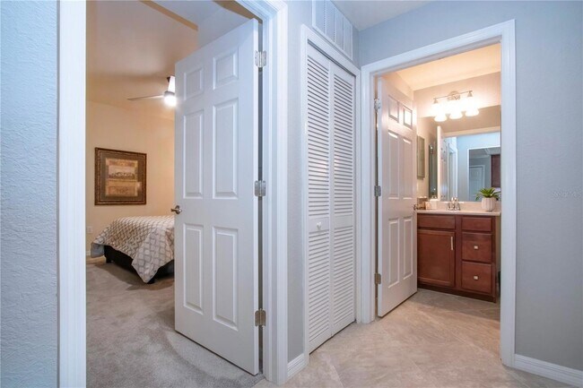 Building Photo - 5548 Palmer Cir