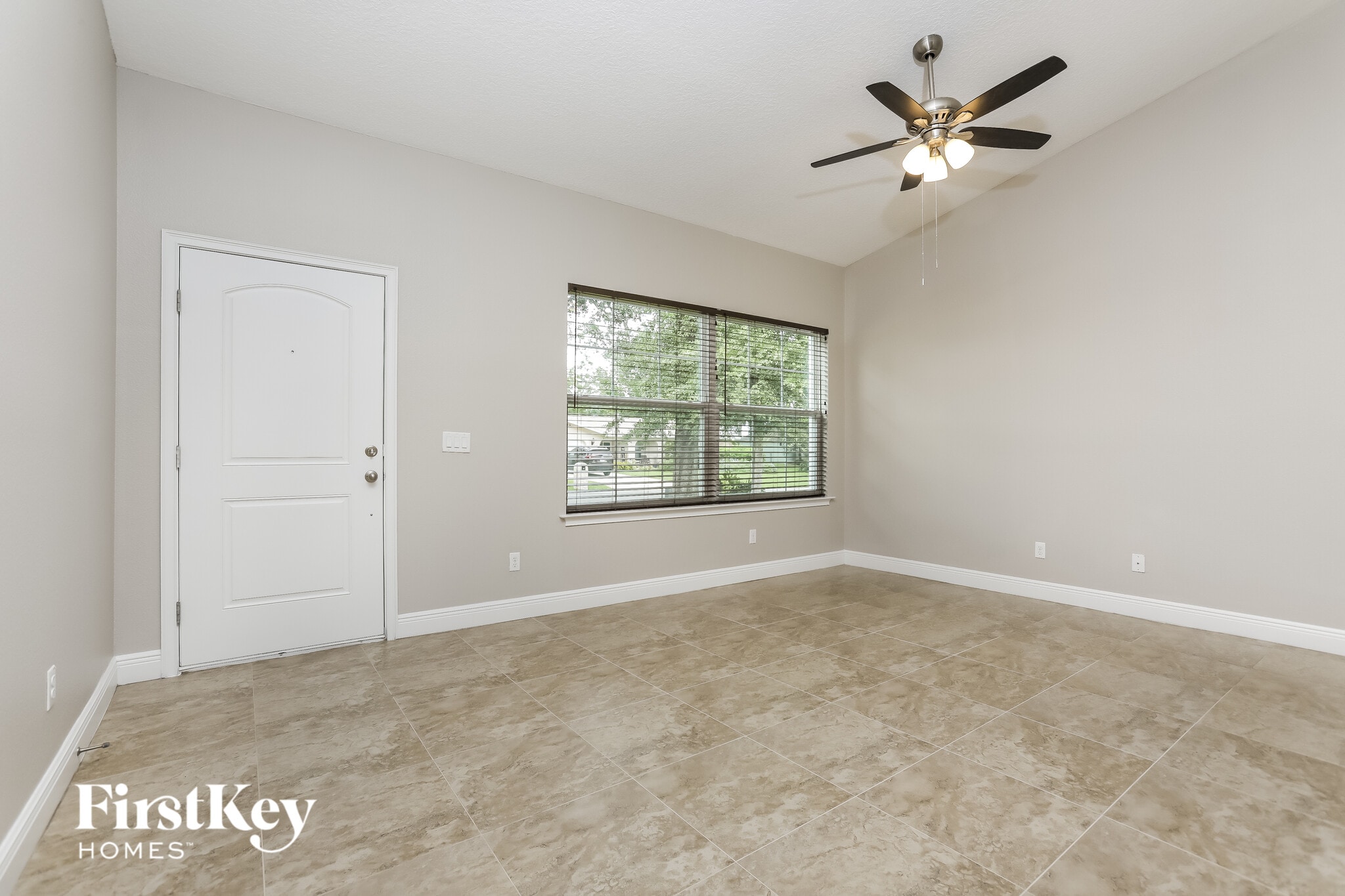 Building Photo - 441 Homer Ave