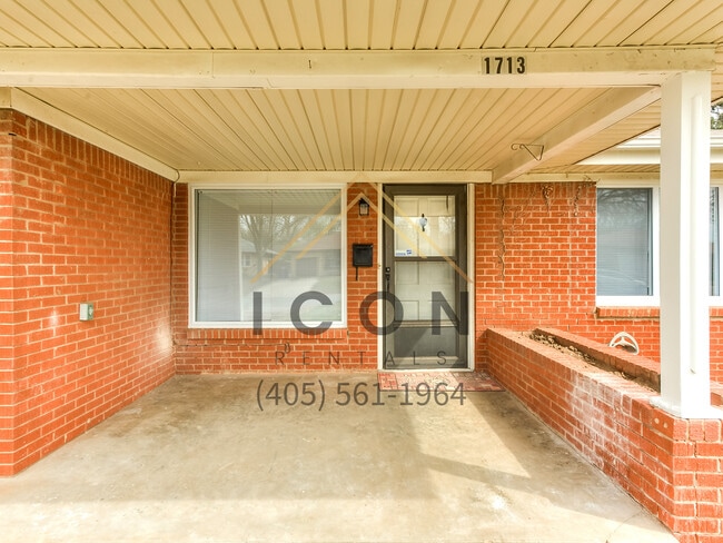 Building Photo - 1713 Sheffield Rd