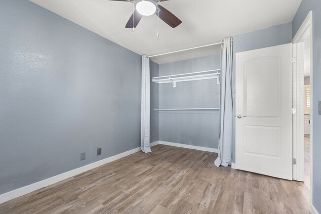 Building Photo - Discover this top-floor, two-bedroom, one-...