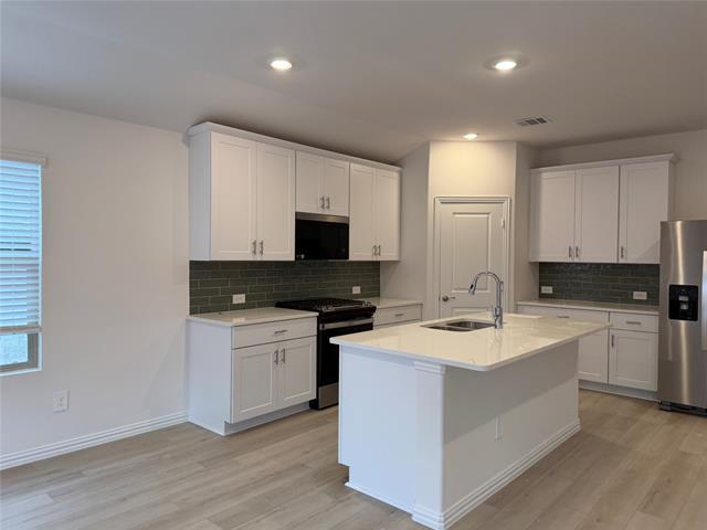 Building Photo - 804 Edgehurst Dr