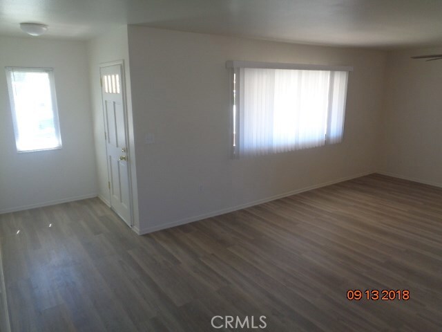 Building Photo - 28813 Snead Dr