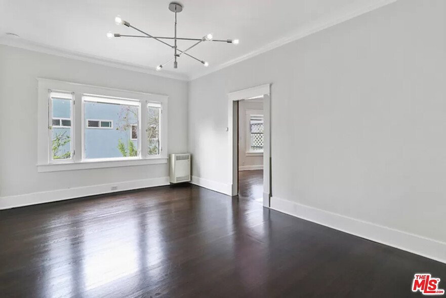 Building Photo - 2618 3rd St