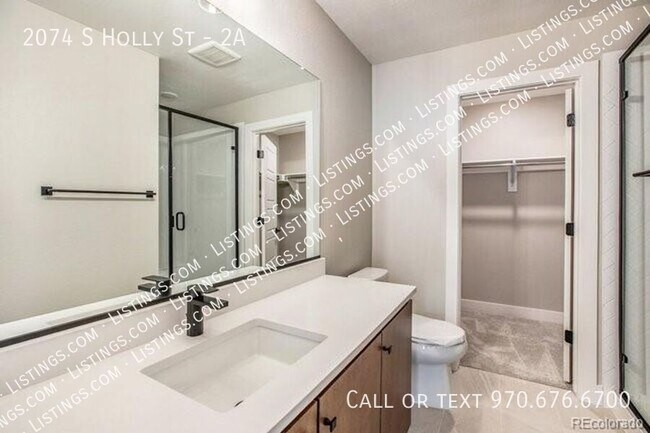 Building Photo - 2074 S Holly St