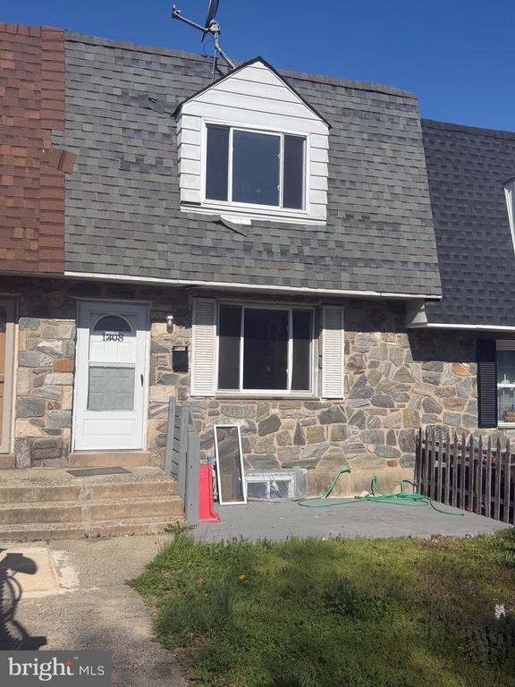 Building Photo - 1308 Harshaw Rd