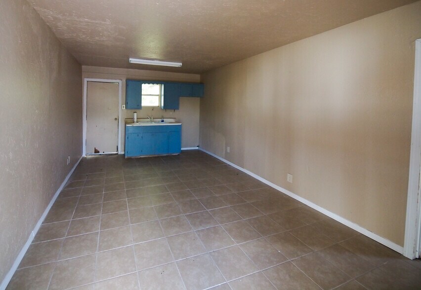 Building Photo - 2801 Guadalupe St