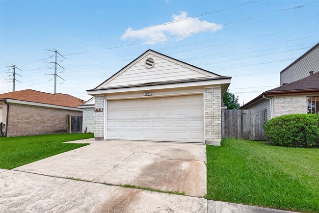 Building Photo - 4131 Baynard Dr
