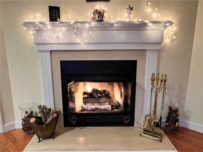 Building Photo - 29 Swan Ct