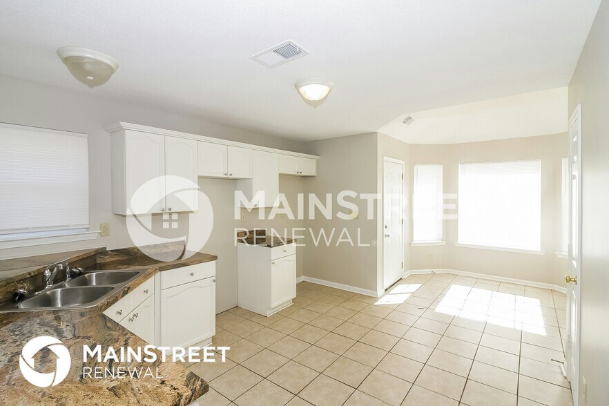 Building Photo - 5411 Maiden Grass Dr