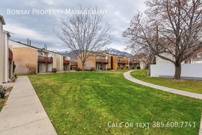 Building Photo - 894 N 160 W