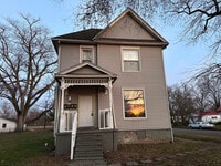 Building Photo - 1001 N 9th St