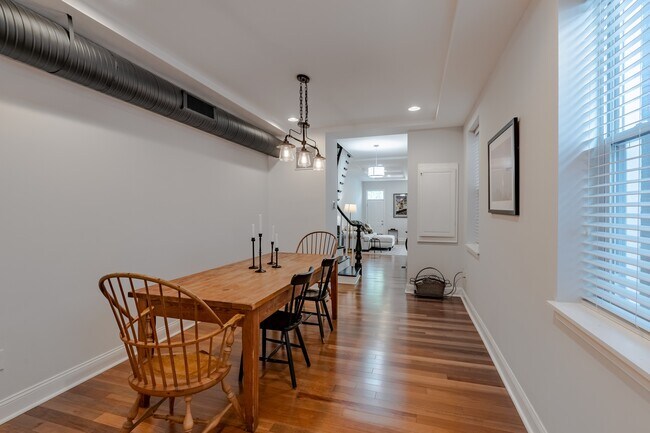 Building Photo - 223 S Collington Ave