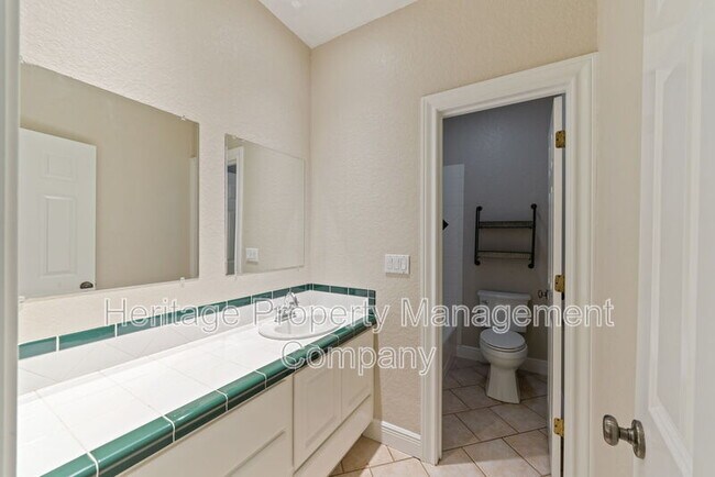 Building Photo - 143 Lantana Ridge