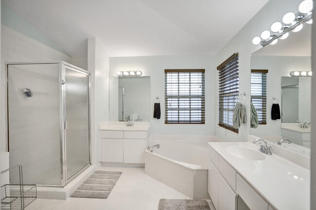 Building Photo - 7214 Panache Way