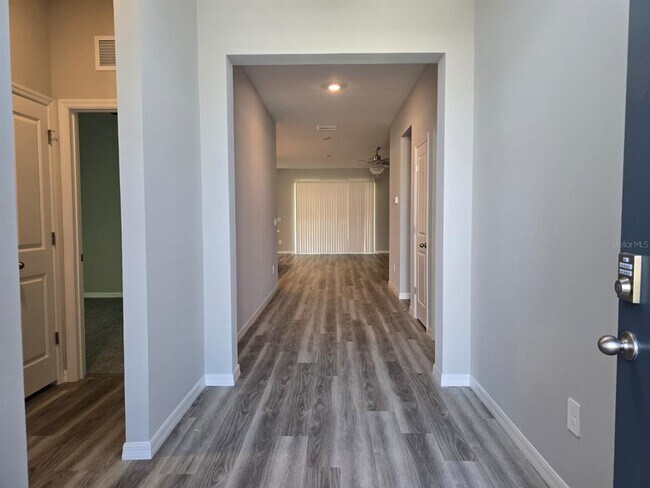 Building Photo - 6779 Flint Crk Dr