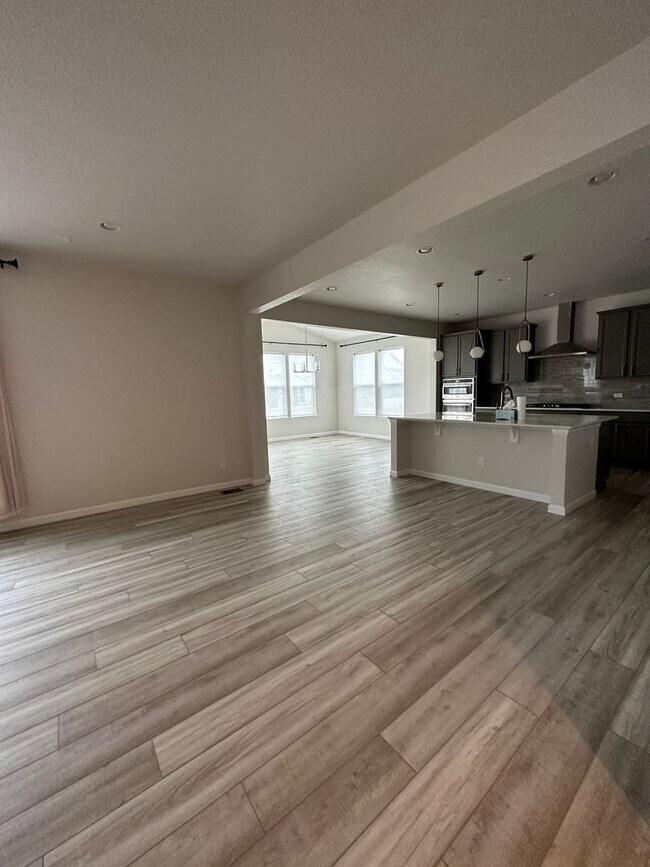 Building Photo - ---UPGRADED HOUSE---Single family house in...