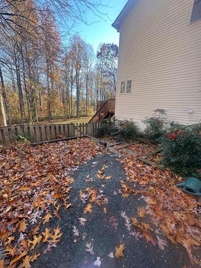 Building Photo - 4562 Gavin Woods Ct