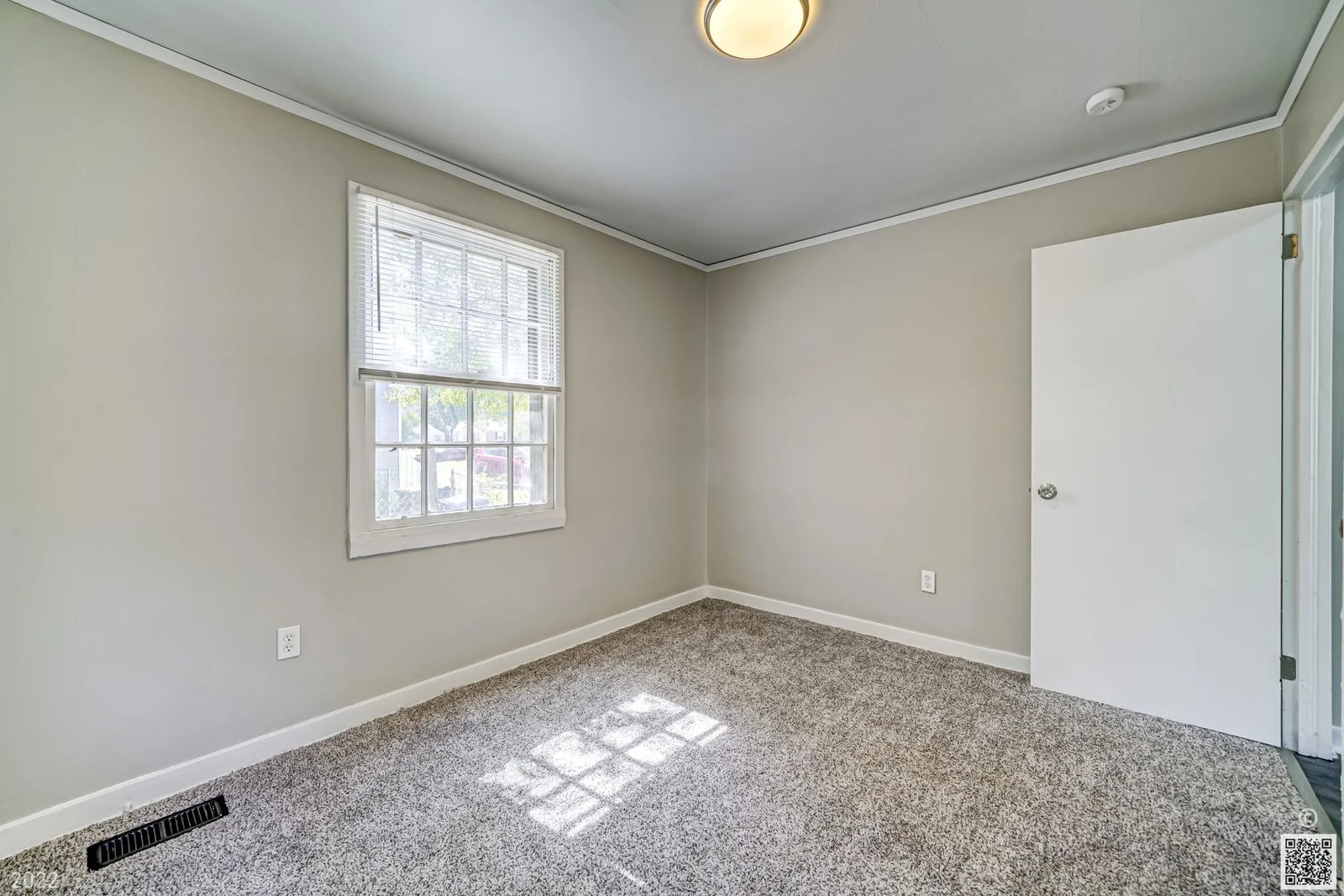 Building Photo - 2506 Coleman Ave