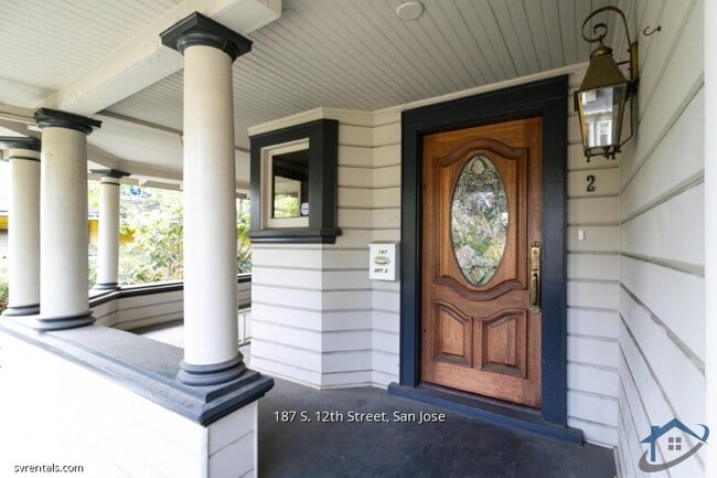 Building Photo - 187 S 12th St