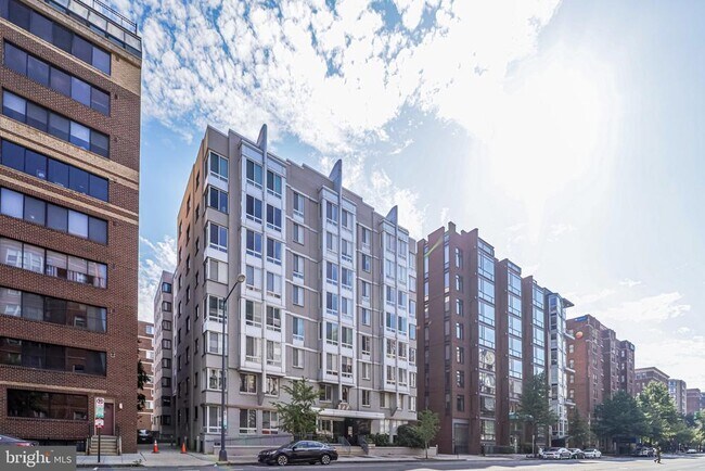 Building Photo - 1225 13th St NW