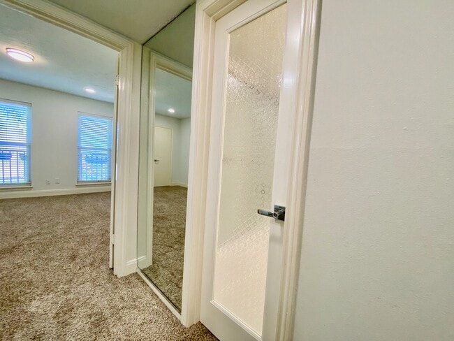 Building Photo - 1259 Blalock Rd