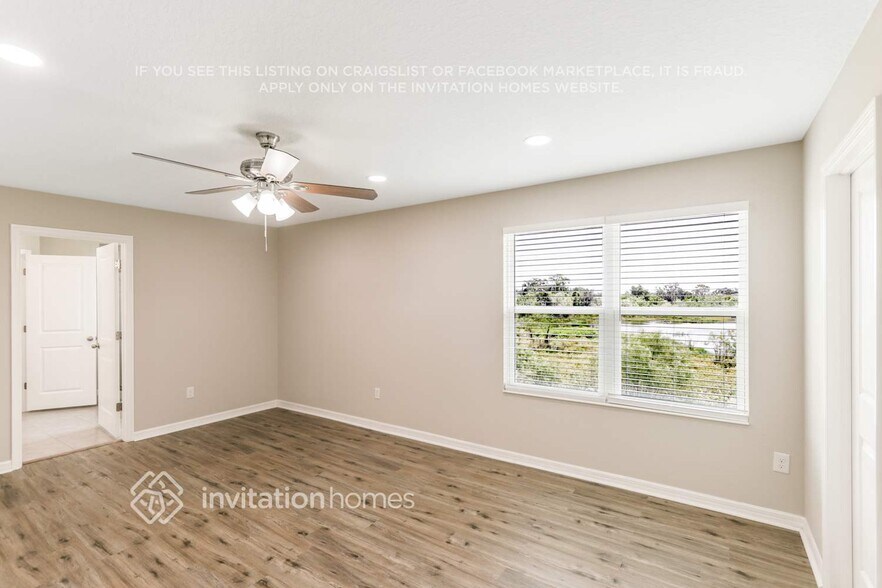 Building Photo - 10538 Medford Lakes Dr