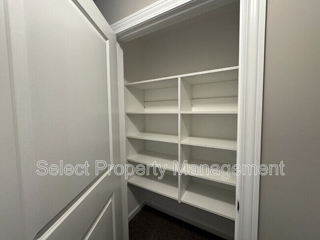 Building Photo - 5312 Broad Fields Cove