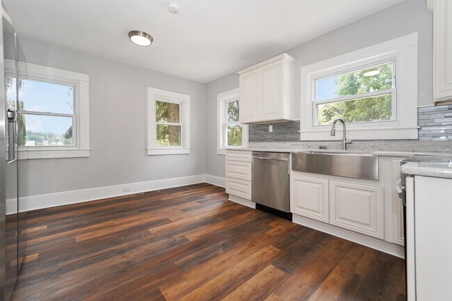 Building Photo - 1130 Georgia Ave