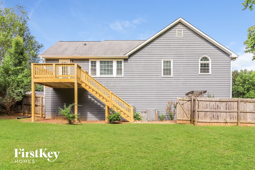 Building Photo - 197 Brentwood Dr