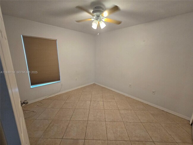 Building Photo - 4876 30th Ave