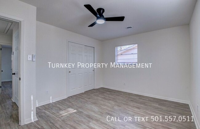 Building Photo - 5821 Freeland Dr