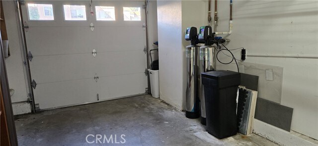 Building Photo - 5224 Walnut Ave