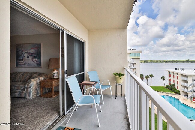 Building Photo - 2711 N Halifax Ave