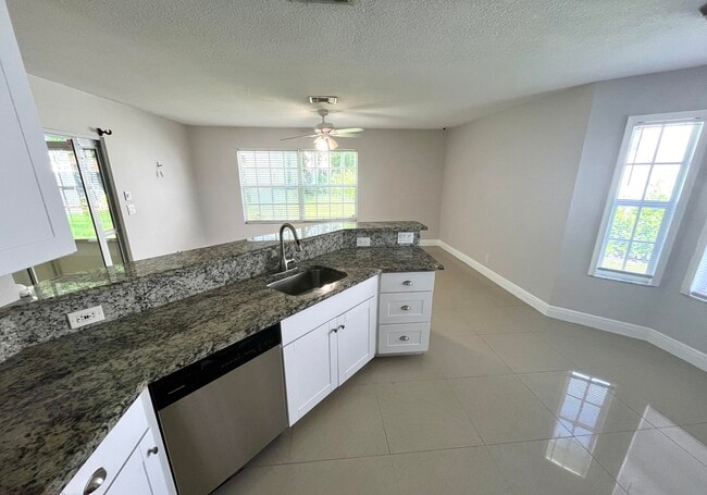 Building Photo - 1112 Wild Cherry Ln